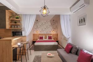 格拉博瓦茨Villa Elena的酒店客房带一张床和一个厨房
