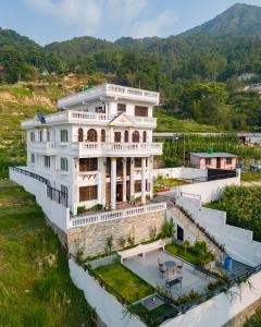 The White House Villa 8 bedroom with Swimming Pool鸟瞰图