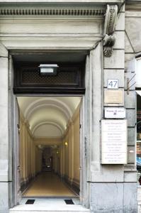罗马罗马度假村酒店的拱门楼走廊