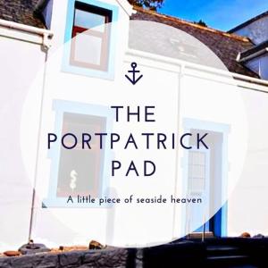 波特帕特里克The Portpatrick Pad - A cosy 3 bed cottage, w. sea views & garden office的一点功用,波特赖特就把一点功用挂在地上