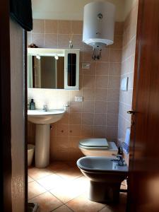 Anna Sunset - Attico con Terrazza vista mare的一间浴室