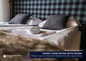 萨利色尔卡北极星酒店的睡床上的娃娃
