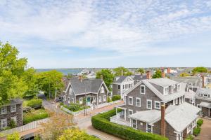 楠塔基特Nantucket Resort Collection的住宅区空中景观