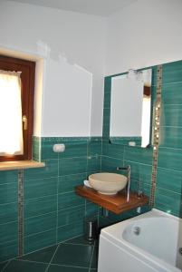 Villa Casarza的一间浴室