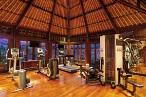 The Oberoi Beach Resort, Lombok的健身中心和/或健身设施