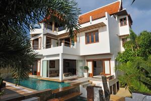 班拉克海滩Villa Melitta, Pool, Beach, 360-SeaViews, 6-bed Thai Luxury on Best Location in Samui的相册照片