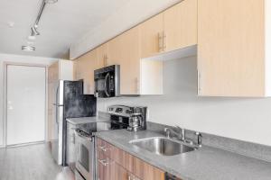 Queen Anne 1BR w Roof Gym WD nr Metro SEA-349平面图