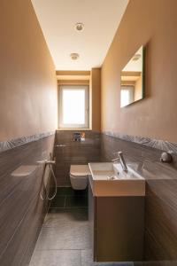 奥利瓦新星高尔夫公寓式酒店 的一间浴室