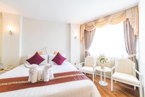 素辇府通塔林酒店的酒店客房 - 带2条毛巾和1张床