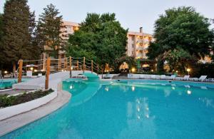Ljuljak Hotel - Free Parking内部或周边的泳池