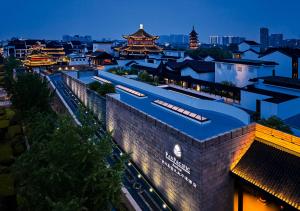 苏州苏州吴宫泛太平洋酒店(含4A级盘门景区畅游）的夜晚的城市景观