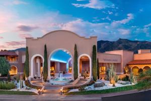 土桑The Westin La Paloma Resort & Spa的喷泉 ⁇ 染度假村