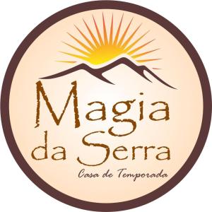 皮雷诺波利斯Magia da Serra Casa Temporada的马尔卡拉塞拉标志