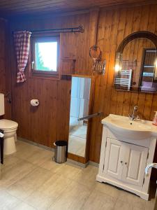 Vedder's Berghütte的一间浴室