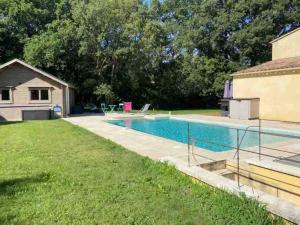 Villa et chalet avec piscine proche Aix & Luberon平面图