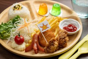 东松岛KIBOTCHA/キボッチャ的炸食品和薯条的食品