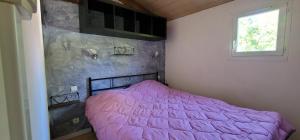 勒维朵耶恩露营地客房内的一张或多张床位