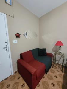 Apartamento em São Lourenço-mg的休息区