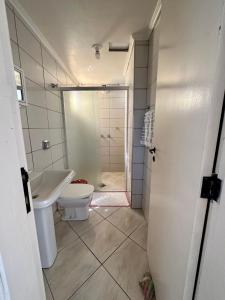 Apartamento no Centro Foz do Iguaçu 130 mt的一间浴室