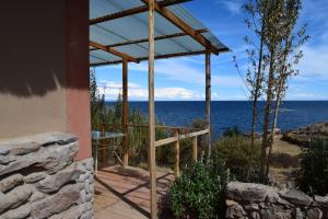 奥科苏尤Allpaluxe Peru Lodge的享有海景。