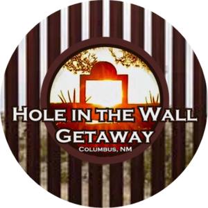 ColumbusHole in the Wall Getaway USA/Mexico的墙上的洞口的圆标