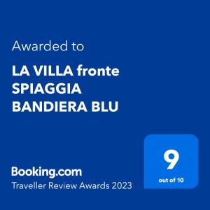 斯佩隆加LA VILLA fronte SPIAGGIA BANDIERA BLU的手机的屏幕,手机的短信是想给别墅传送的
