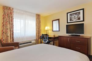 西雅图乔治城酒店客房内的一张或多张床位