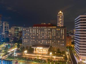 雅加达雅加达纱丽太平洋酒店的城市中一座大建筑