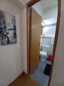 hostel comunidad Ushuaia的一间浴室
