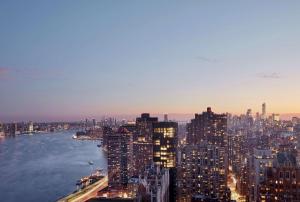 纽约纽约第一联合广场希尔顿千禧酒店的享有大城市的空中美景和河流美景