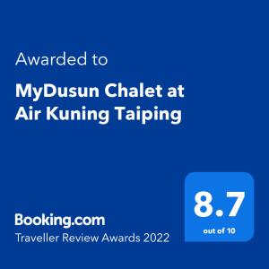 太平MyDusun Chalet, Taiping, Perak, Malaysia的蓝色标语,在空中训练中发给我的乐信编织者