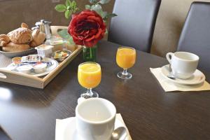 Hotel Poretta提供给客人的早餐选择