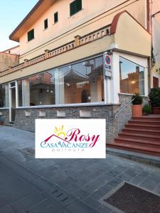 帕利努罗Casa Vacanze Rosy " Nel Centro"的一间casamanca餐厅前面的标志