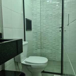 Nasser Hotel Aeroporto的一间浴室