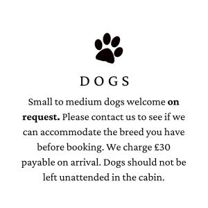 埃克塞特The Kuhvee的可应要求允许客人携带小型至中型犬入住。
