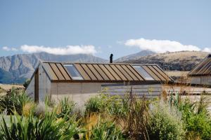 弗兰克顿The Earth House @ Jacks Point的山地屋顶度假屋