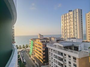 圣路易斯Flat Number One - Fonseca Imóveis的享有拥有建筑和大海的城市美景