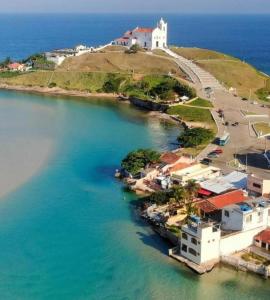 萨夸雷马Pousada da Drica的海洋小岛的空中景观