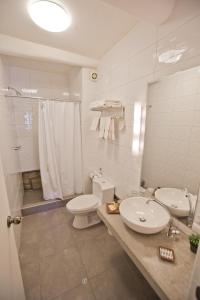 提阿瓦非凡库斯科中心酒店的一间浴室