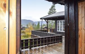 FyresdalCozy Home In Fyresdal With House A Mountain View的山景阳台