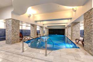 Canyons Westgate Resort #4506内部或周边的泳池