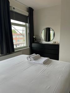 Cosy Apartment in the Hague!客房内的一张或多张床位
