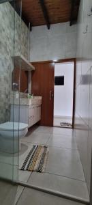 Recanto das Araras, Transcendental的一间浴室