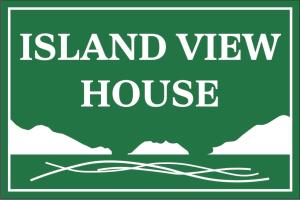 阿勒浦Island View House的绿标,带有岛屿景观度假屋