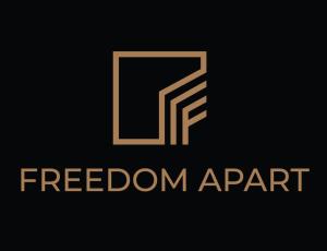 绿山城FREEDOM APART Akacjowa 17m1B的自由代理门的标志