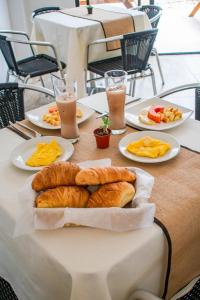 Casa El Roble paipa提供给客人的早餐选择