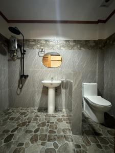 爱妮岛观景台小屋 的一间浴室