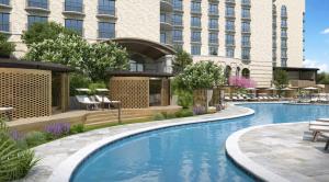 欧文The Ritz-Carlton Dallas, Las Colinas的游泳池的图片