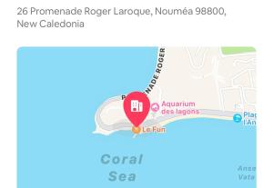 努美阿F1 standing vue mer Anse Vata的带有红色标记的新喀里多尼亚地图