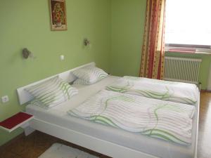 Haus Birgit客房内的一张或多张床位